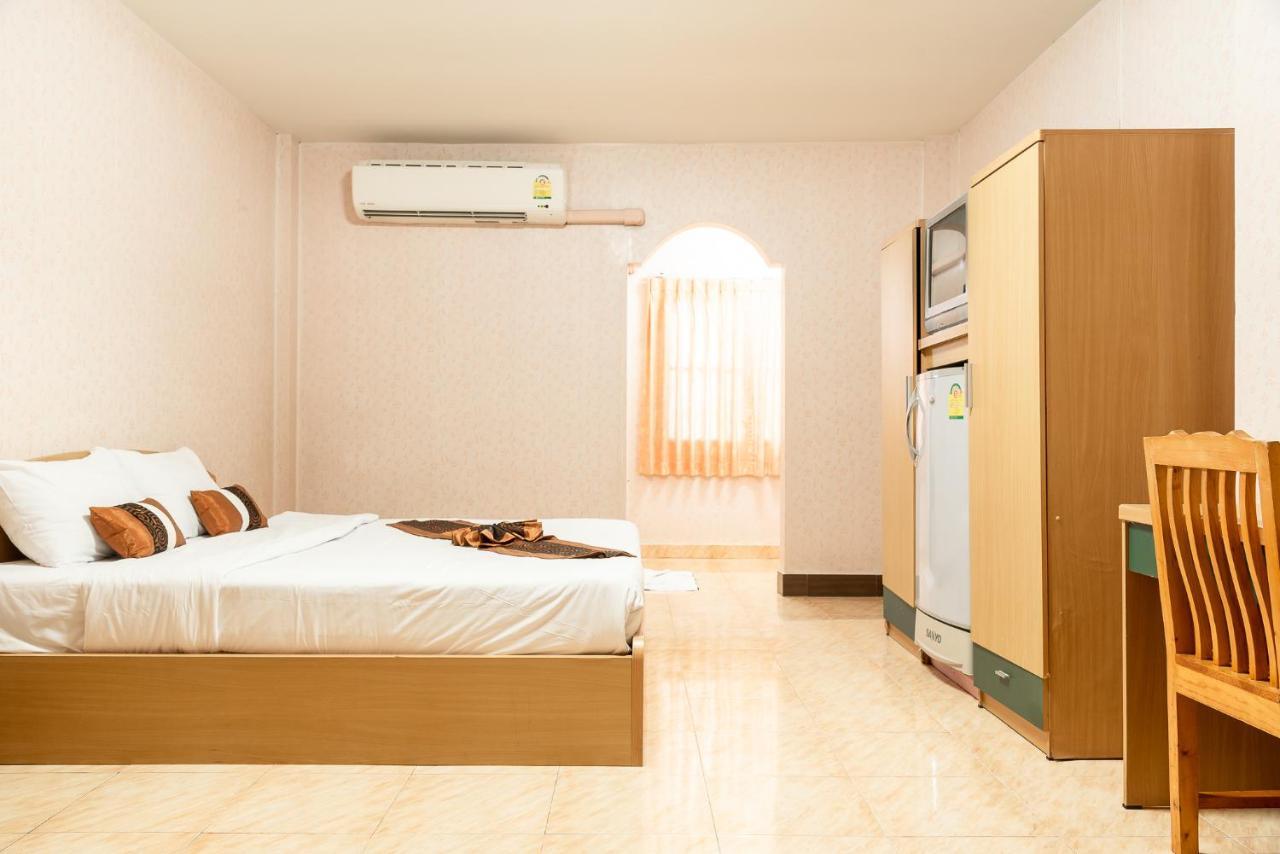 Pn Gold Resort Bangszen Kültér fotó