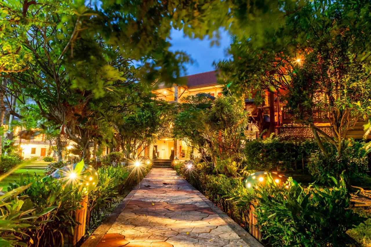 Pn Gold Resort Bangszen Kültér fotó