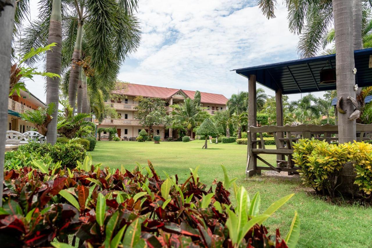 Pn Gold Resort Bangszen Kültér fotó
