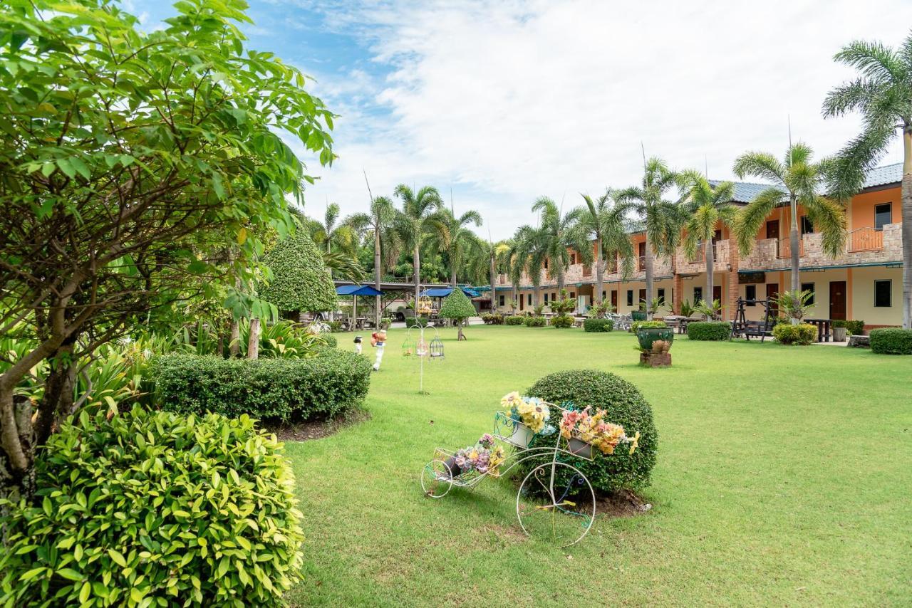 Pn Gold Resort Bangszen Kültér fotó